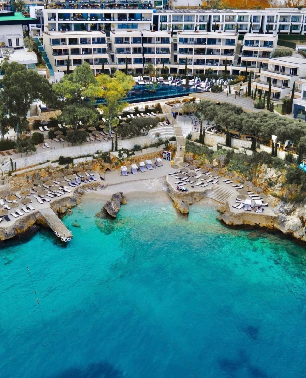 Apartament Luxury - Parking, Pool And Access *